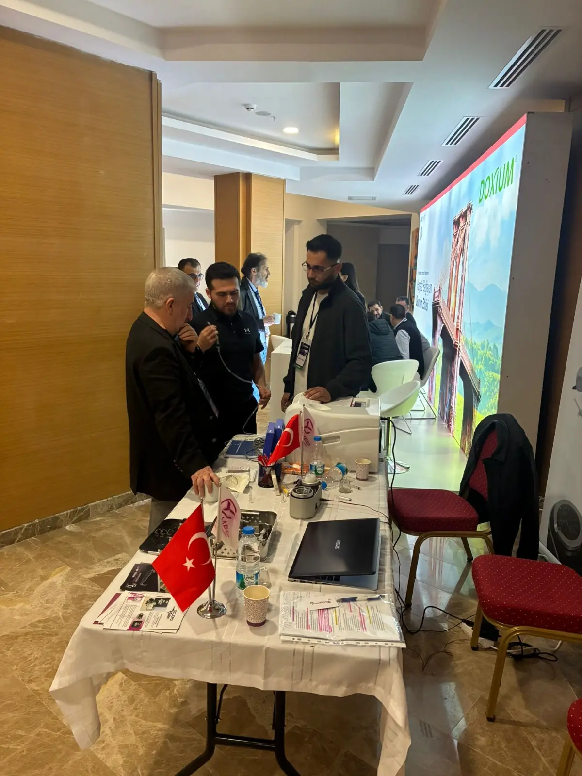 UVECD Damar Cerrahisi’nde Gri Alanlar Kapadokya Toplantısı